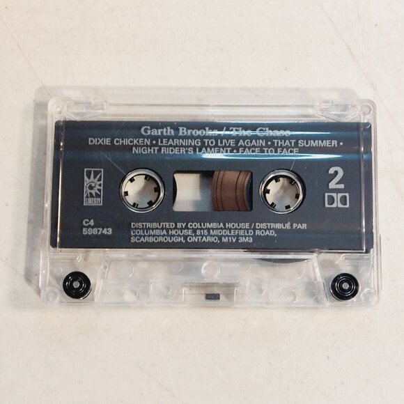 Garth Brooks ~ The Chase (cassette, 1992) tested and working - Picture 3 of 3